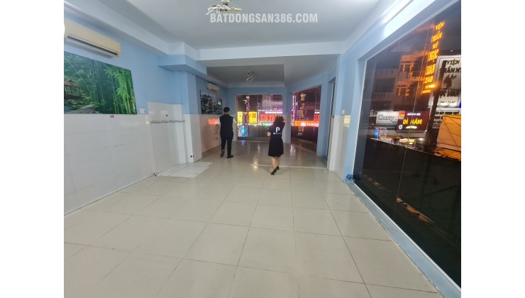 Cho thuê nhà 2 mặt tiền Tân Hương 90m², 4Lầu+ST - CẠNH NGÃ TƯ, CHỢ